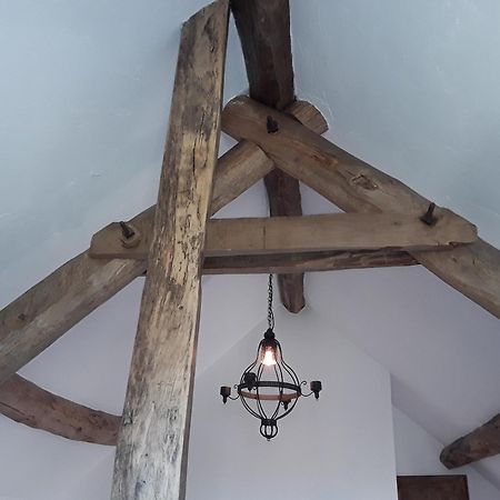 Saint-Priest-des-Champs 라 벨 아메 B&B 객실 사진